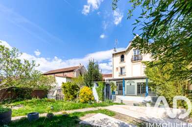 Maison 6 pièces 415000 €