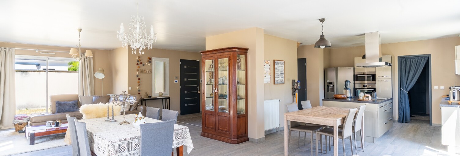 Maison 9 Pièces 217 m² à vendre à Médan (78670)