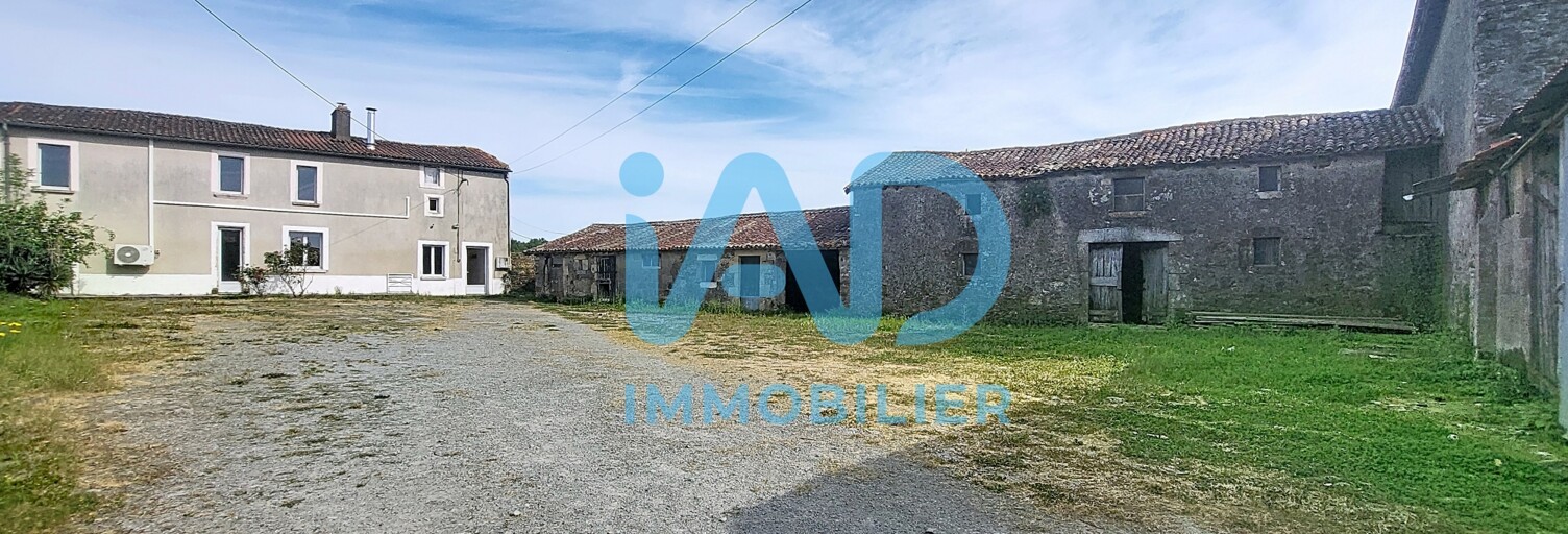 Maison 5 Pièces 149 m² à vendre à Fenioux (79160)