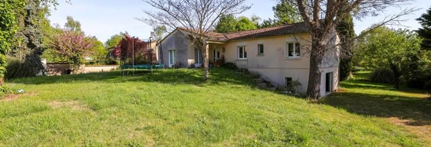 Maison 5 Pièces 143 m² à vendre à Aigre (16140)