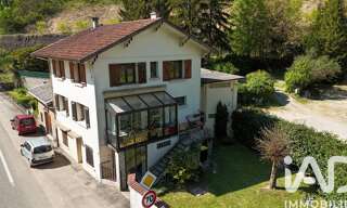 Maison 8 Pièces 192 m² à vendre à Saint-Rambert-en-Bugey (01230)