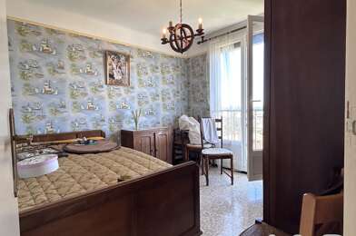 Appartement 4 pièces 168000 €