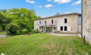 Maison 7 Pièces 175 m² à vendre à Criteuil-la-Magdeleine (16300)