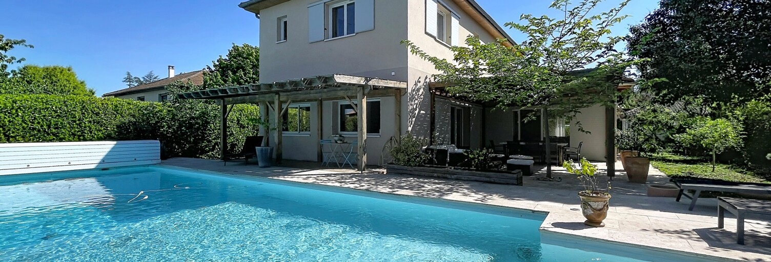 Maison 8 Pièces 180 m² à vendre à Millery (69390)