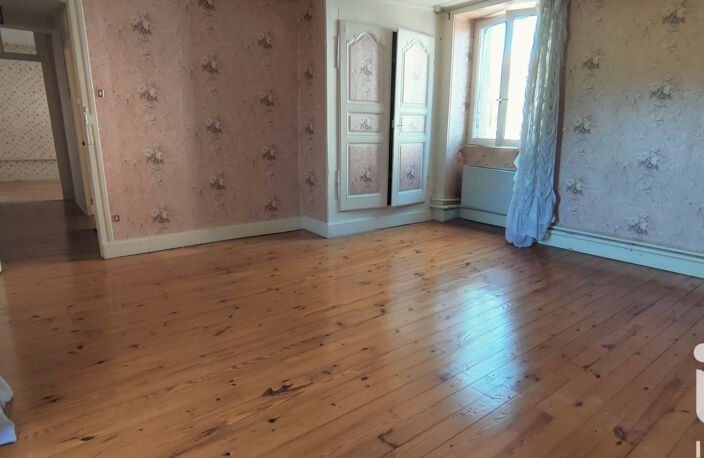 Vente Maison de village 11 pièces — photo 2
