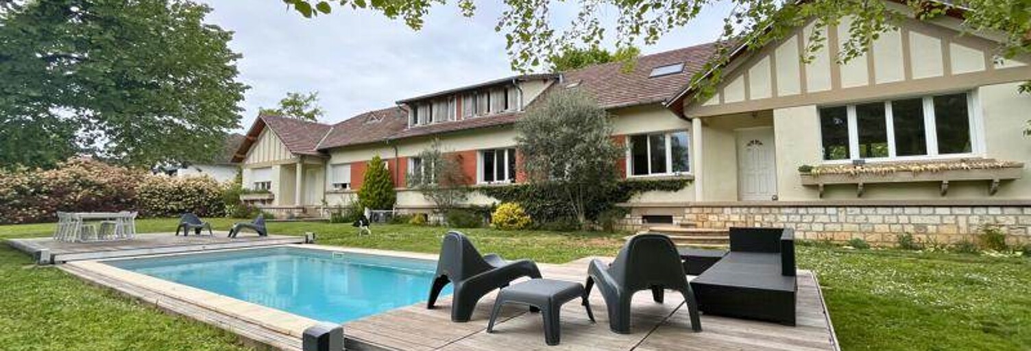 Maison 12 Pièces 260 m² à vendre à Bourges (18000)