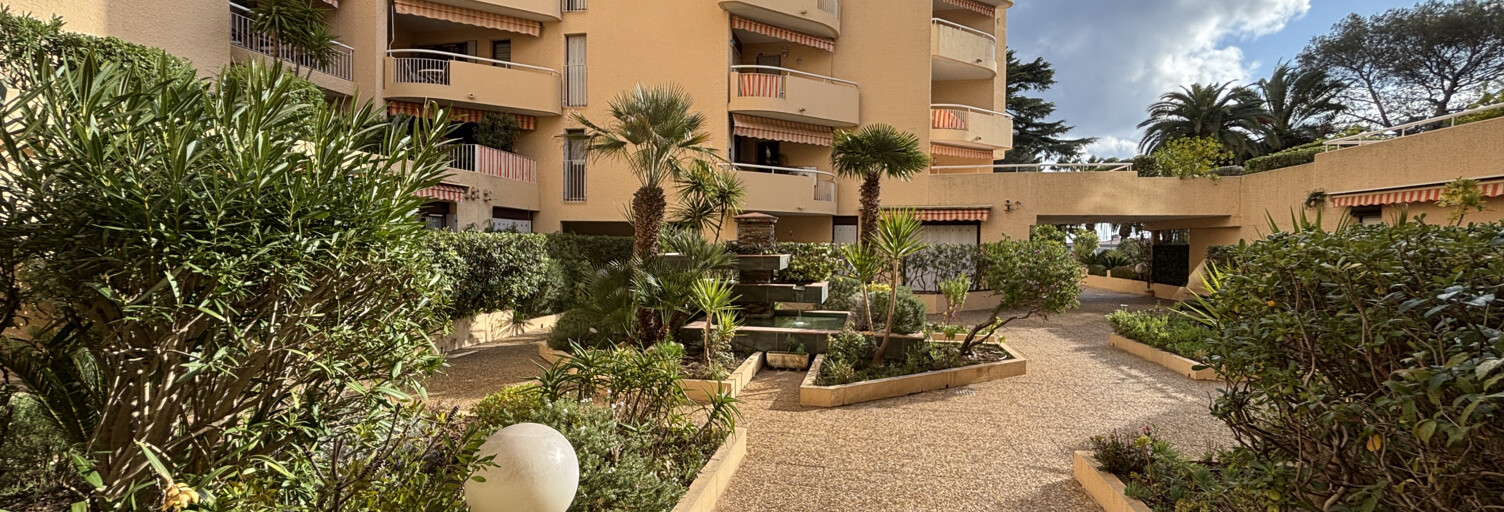 Appartement 2 Pièces 54 m² à vendre à Saint-Raphaël (83700)