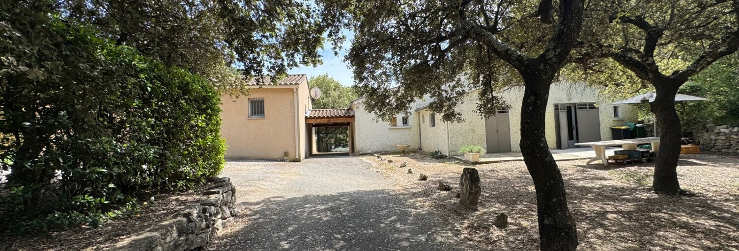 Maison 8 Pièces 192 m² à vendre à Pernes-les-Fontaines (84210)