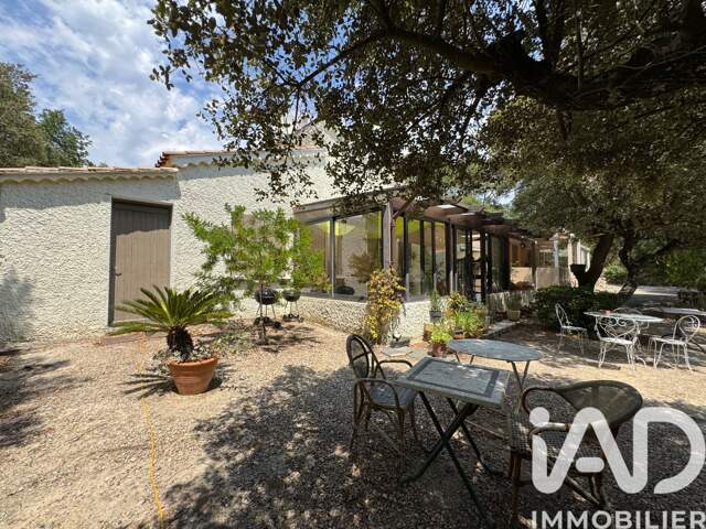 Vente Maison/villa 8 pièces — photo du bien