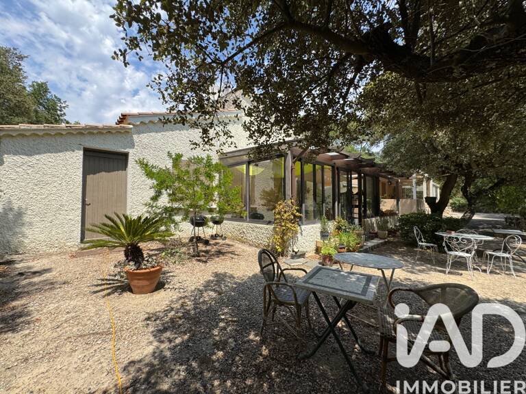 Vente Maison/villa 8 pièces — photo 1