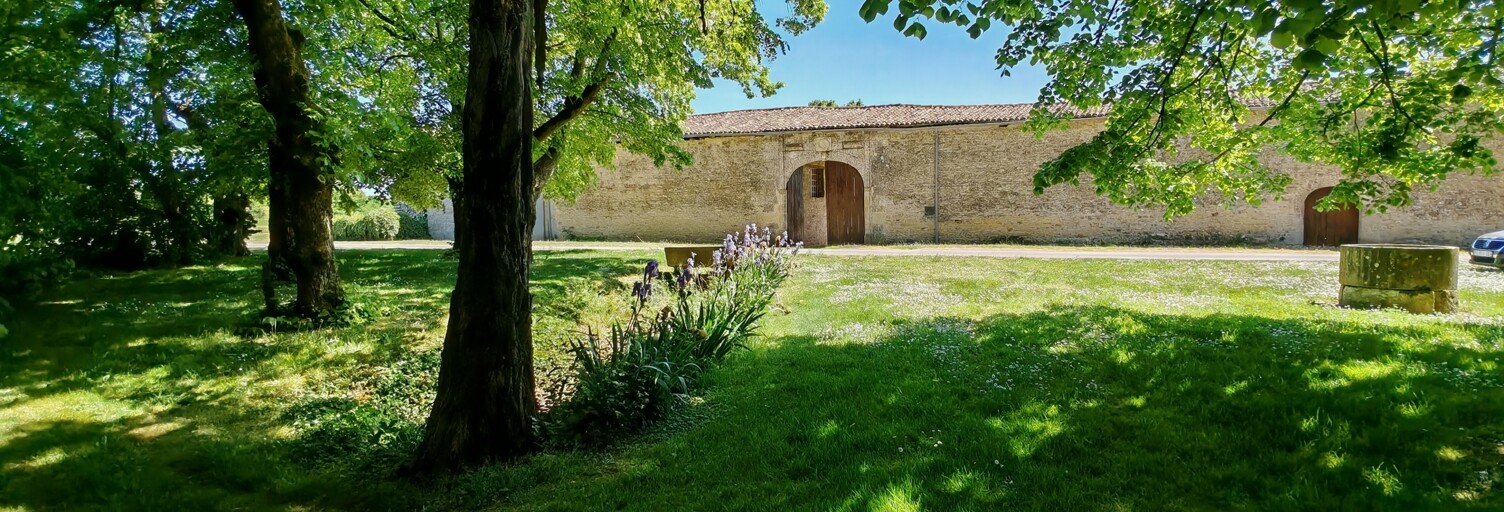 Maison 6 Pièces 188 m² à vendre à Raix (16240)