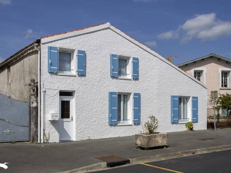 Maison de ville de 6 pièces principales — photo 1