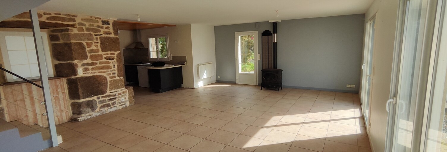 Maison 8 Pièces 111 m² à vendre à Ploudalmézeau (29830)