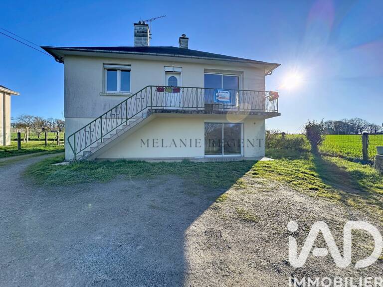 Vente Maison/villa 8 pièces — photo 1