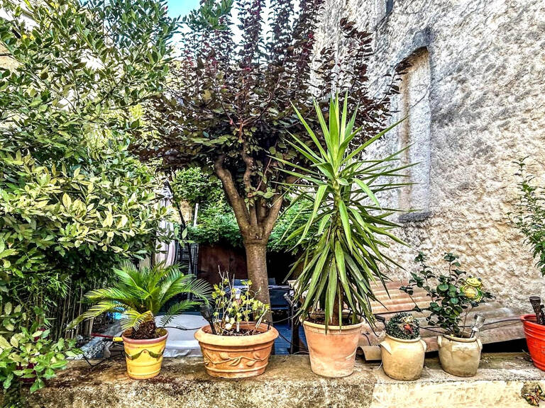 Très jolie Maison en pierre avec extérieurs sans vis-à-vis — photo 1