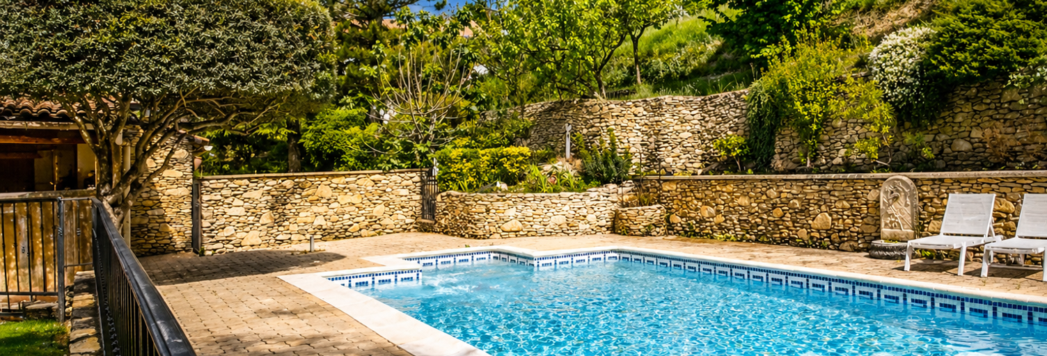 Maison 7 Pièces 158 m² à vendre à Malaucène (84340)
