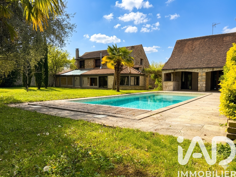 Vente Maison/villa 11 pièces — photo 1