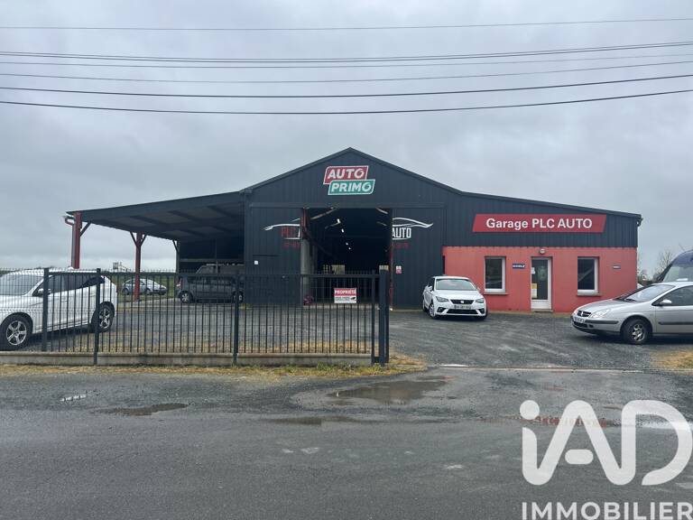 Vente Garage, Station-service 700 m&sup2; — photo 1