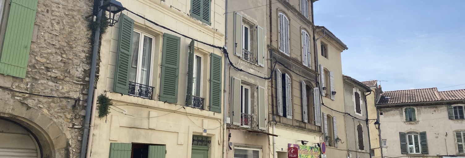 Maison 5 Pièces 101 m² à vendre à Eyguières (13430)