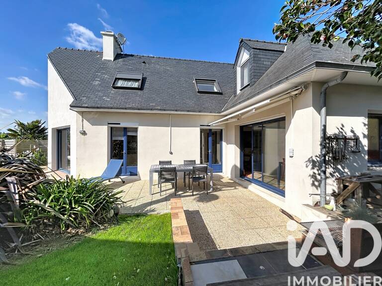 Vente Maison/villa 8 pièces — photo 1