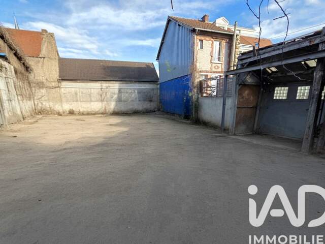 Vente Terrain 330 m&sup2; — photo du bien