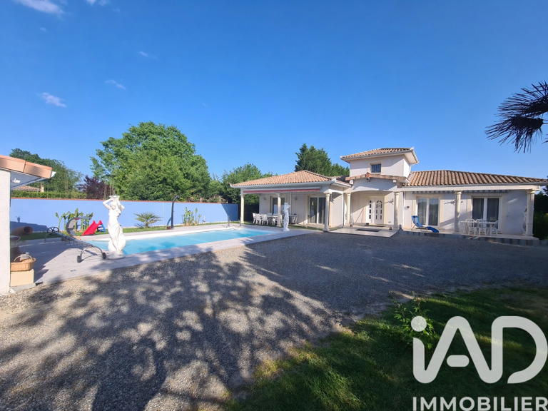 Vente Maison/villa 7 pièces — photo 1