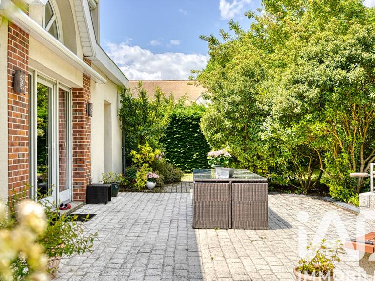 Vente Maison traditionnelle 8 pièces — photo 1