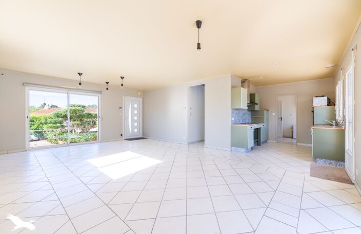 Vente maison 4 pièces 106 m² Les Sables-d'Olonne (85180) — photo 3
