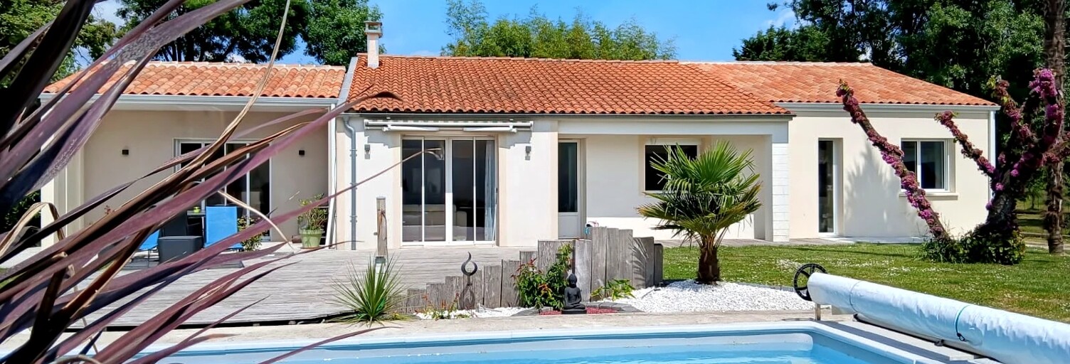 Maison 6 Pièces 150 m² à vendre à Saint-Hippolyte (17430)