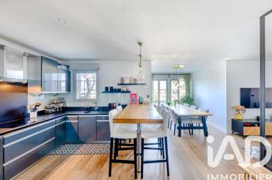 Appartement 5 pièces 405000 €