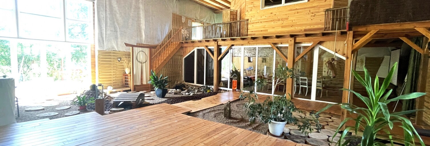Maison 10 Pièces 650 m² à vendre à Échassières (03330)