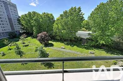 Appartement 4 pièces 241500 €
