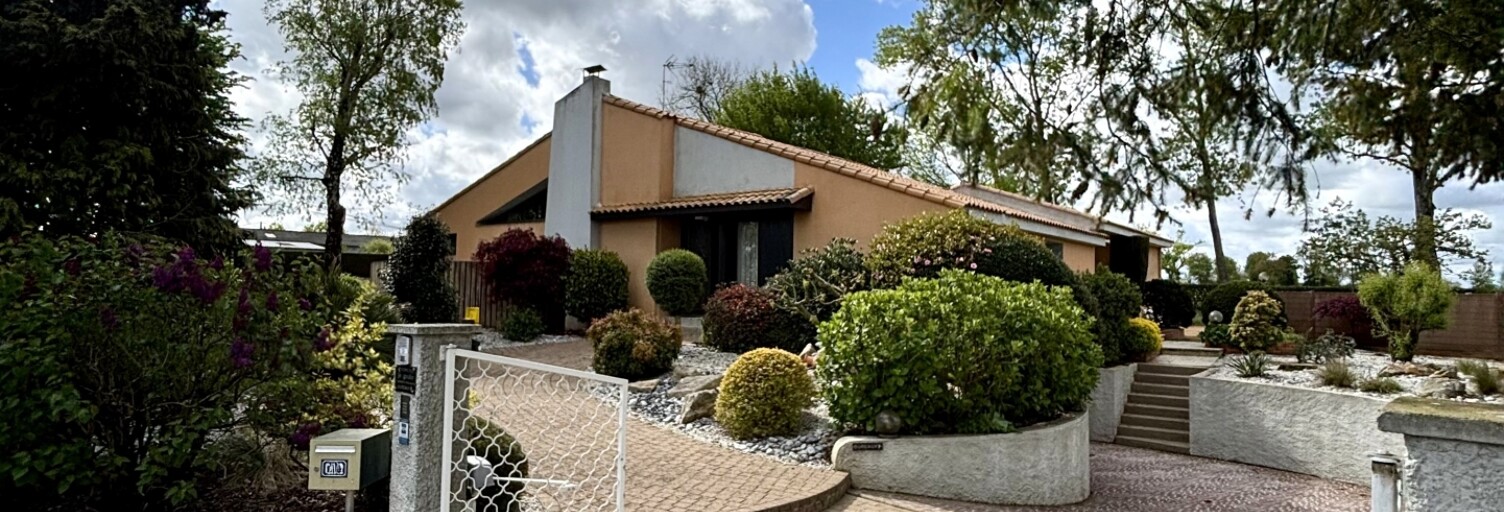Maison 13 Pièces 251 m² à vendre à Beaupréau-en-Mauges (49600)