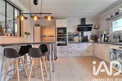 Maison 6 pièces 395000 €