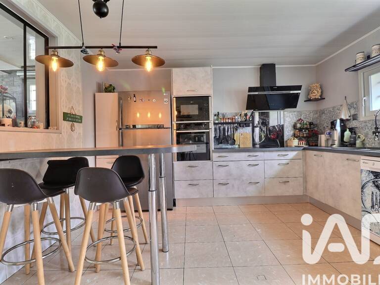 Vente Maison traditionnelle 6 pièces — photo 1