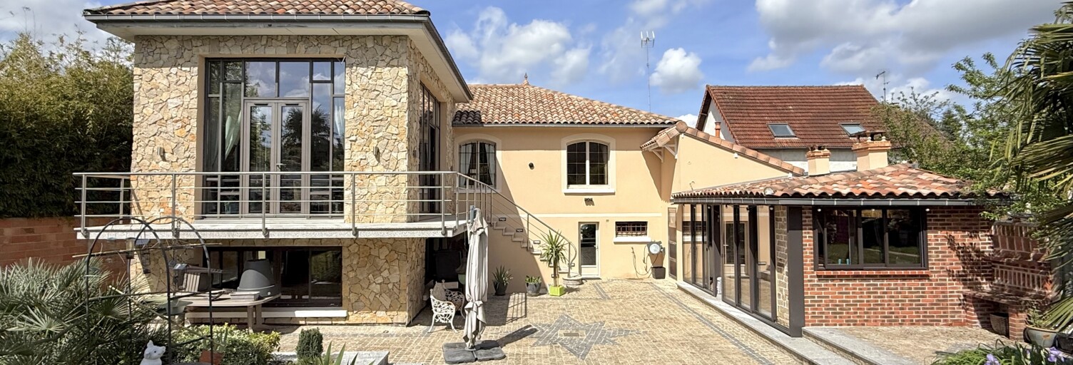Maison 7 Pièces 176 m² à vendre à Soisy-sur-Seine (91450)