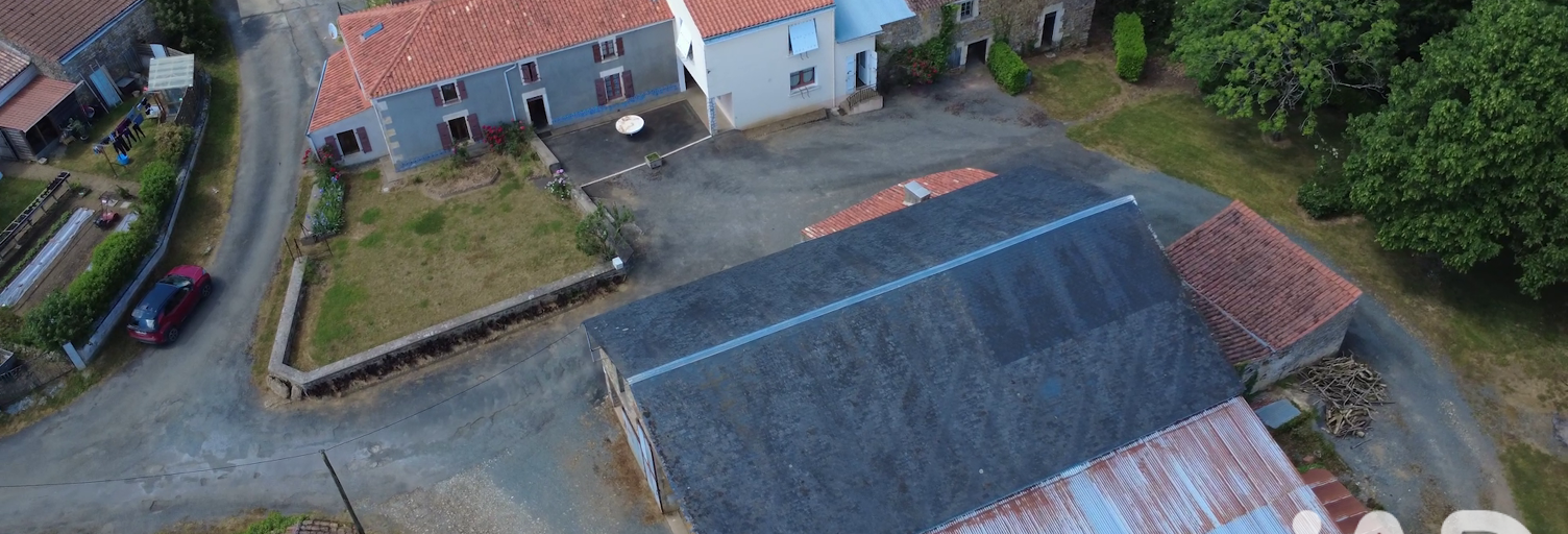 Maison 9 Pièces 220 m² à vendre à L'Hermenault (85570)