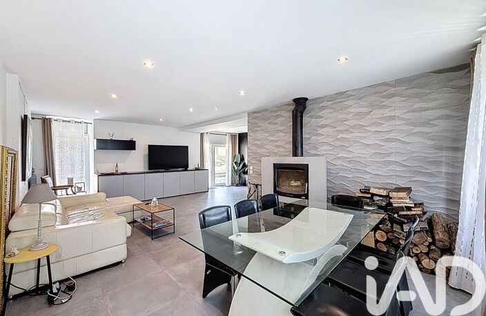 Vente Maison/villa 6 pièces — photo 3