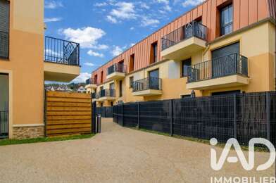 Appartement 4 pièces 260000 €
