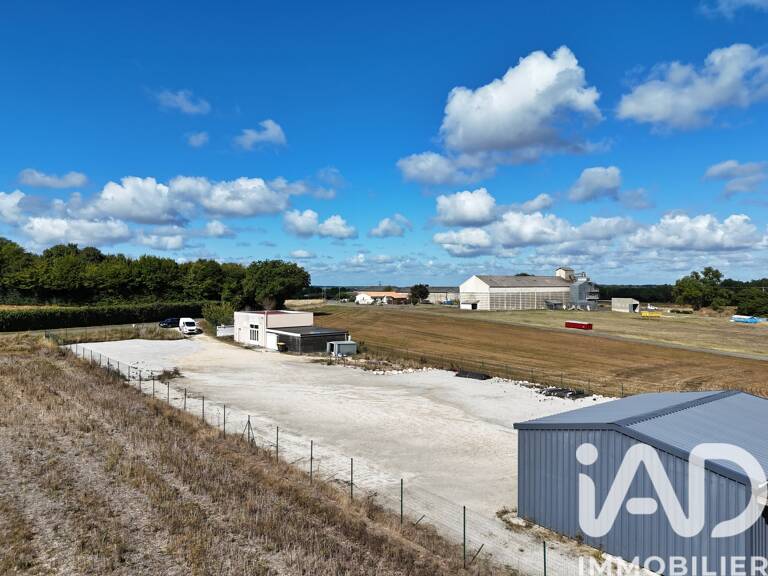 Vente Boutique/Local commercial 137 m&sup2; — photo 1