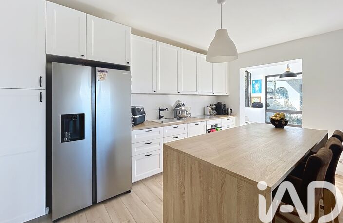 Vente Appartement 8 pièces — photo 2