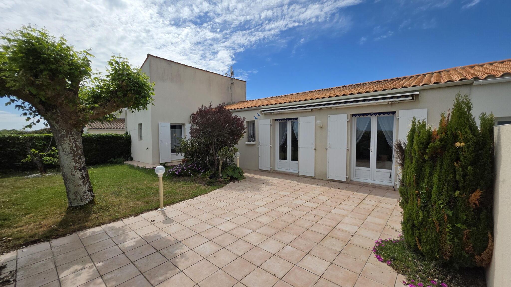 Villa / Maison  T6 à vendre Brée-les-Bains (La) 17840