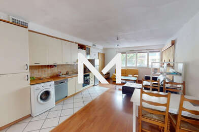 Appartement 4 pièces 899 €
