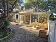 VILLA BORD DE MER DE 200 M2 - TYPE 7 - TERRAIN 550 M2 - 83400 GIENS — photo 2