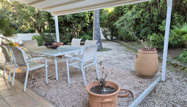 Villa / Maison 7 pièces  à vendre Giens 83400