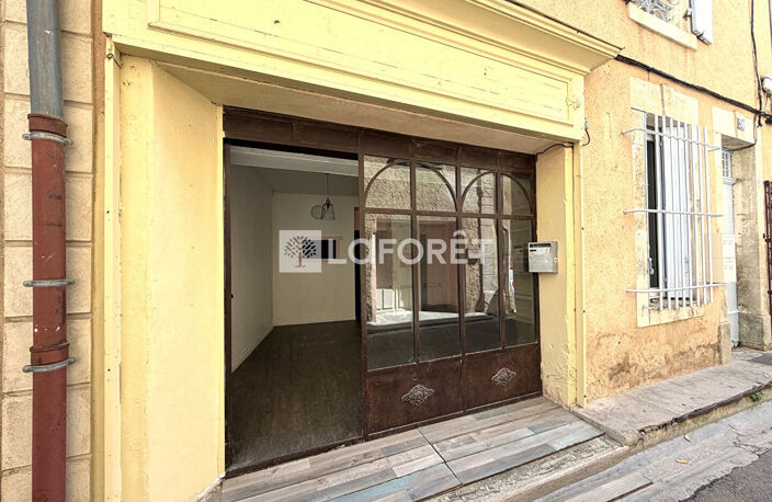 LOCAL PROFESSIONNEL - L'Isle Sur La Sorgue - 2 pièces - 45 m² — photo 2