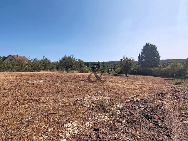 EXCLUSIVITÉ CANDÉ-SUR-BEUVRON - Terrain à bâtir de 1503 m² — photo du bien