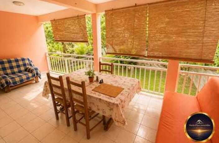 Appartement F4 en rez de jardin avec terrasse — photo 2