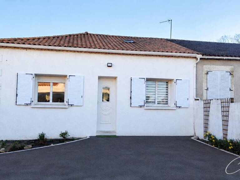   Bien rare à Longeville-sur-Mer (85) : 190 m², terrain piscinable et sous-sol complet — photo 1