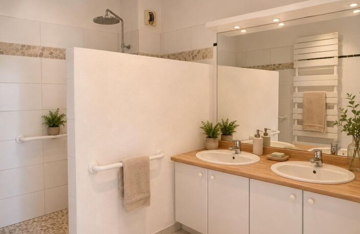 Appartement 90 m² résidence sécurisée + terrasse + parking -  Centre-ville de Villeneuve-sur-Lot (47) — photo 5